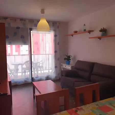 Les Llometes 1 2º 8 דירה